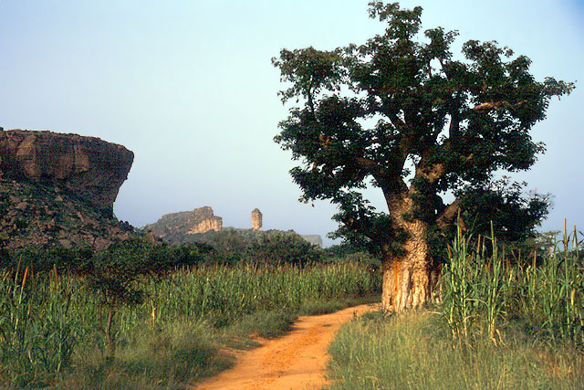 Mali, Kraj Dogonów, 