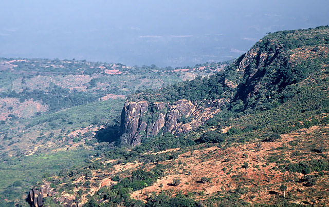 Gwinea, Mali-ville, 